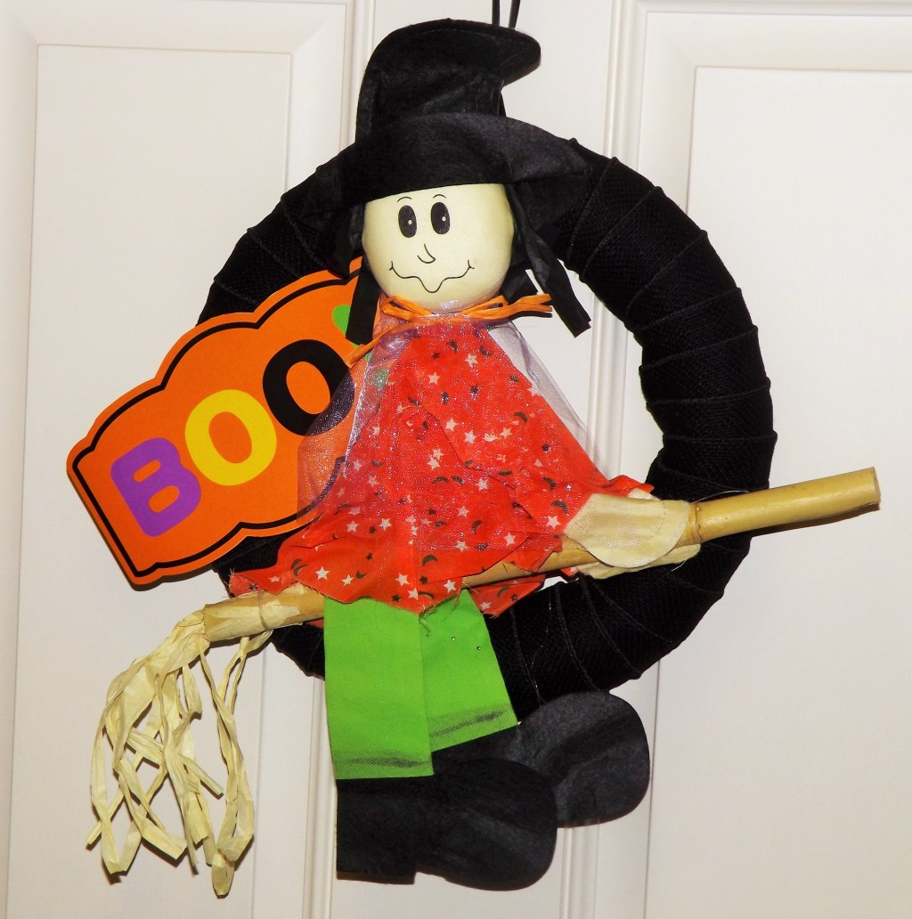 DIY Halloween Wreath&nbsp;(Easy)