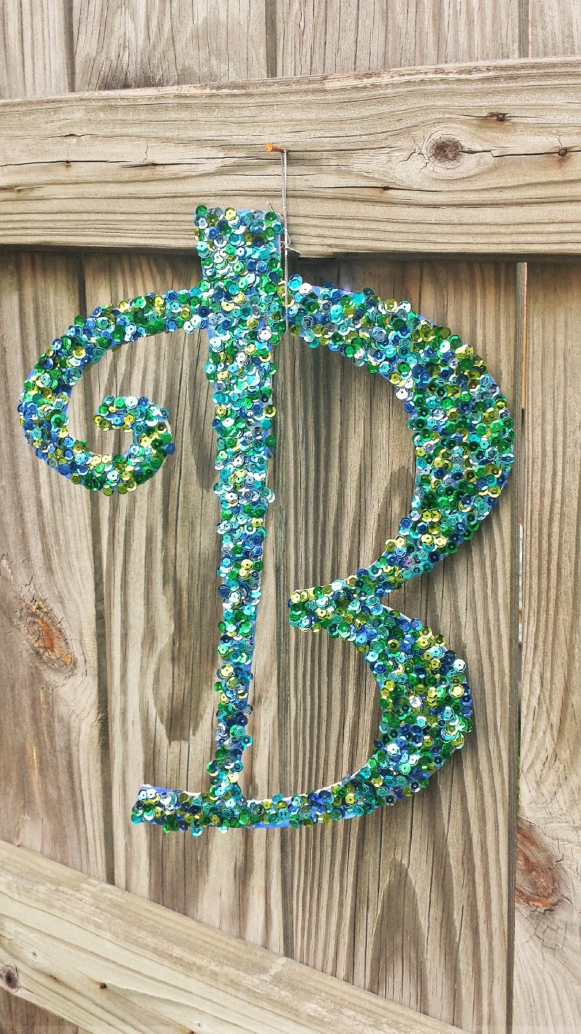 DIY Sequin Monogram&nbsp;Letter