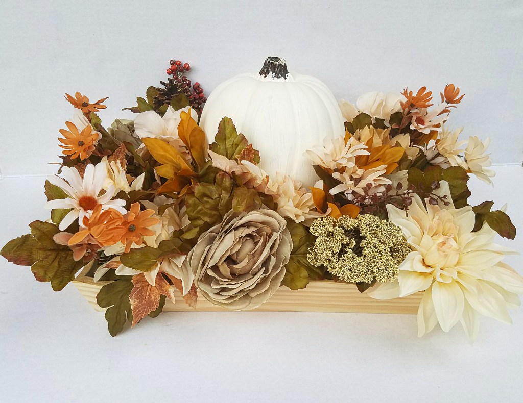 DIY Fall Flowers&nbsp;Centerpiece