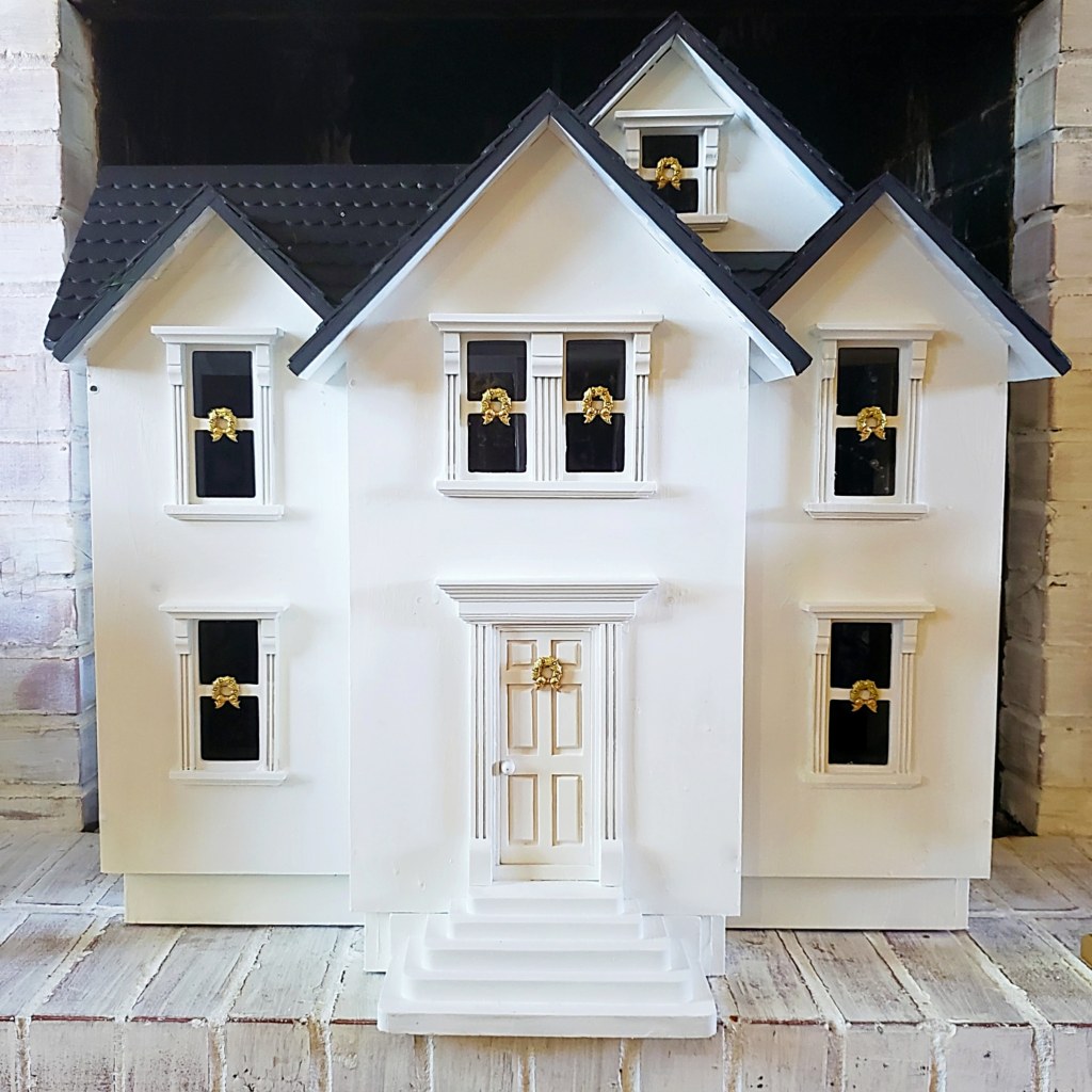 Dollhouse Makeover