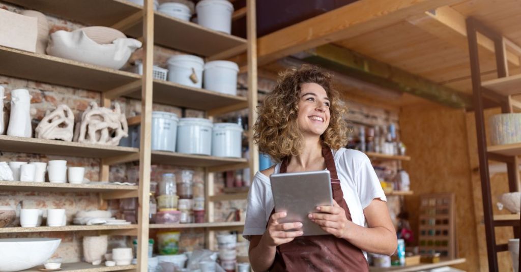 The Best Tools for Starting a Creative Side Hustle