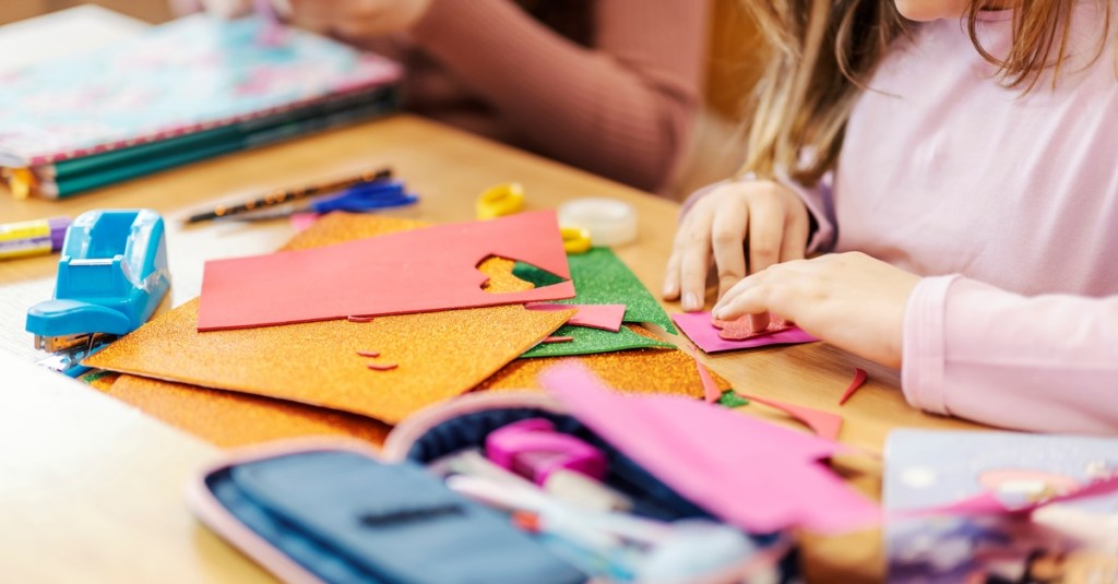 Top Reasons To Involve Your Kids in Creative Activities